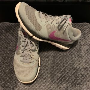 Nike Knit Running Sneakers